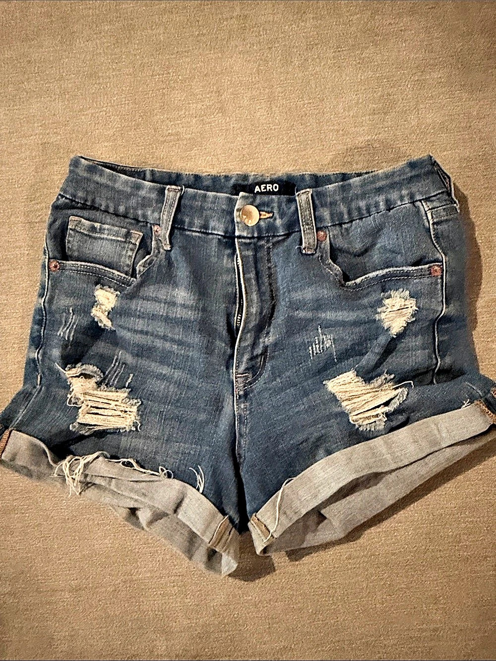 Aero High Rise Curvy Midi-3" Distressed High Rise Denim Shorts Blue Size 10